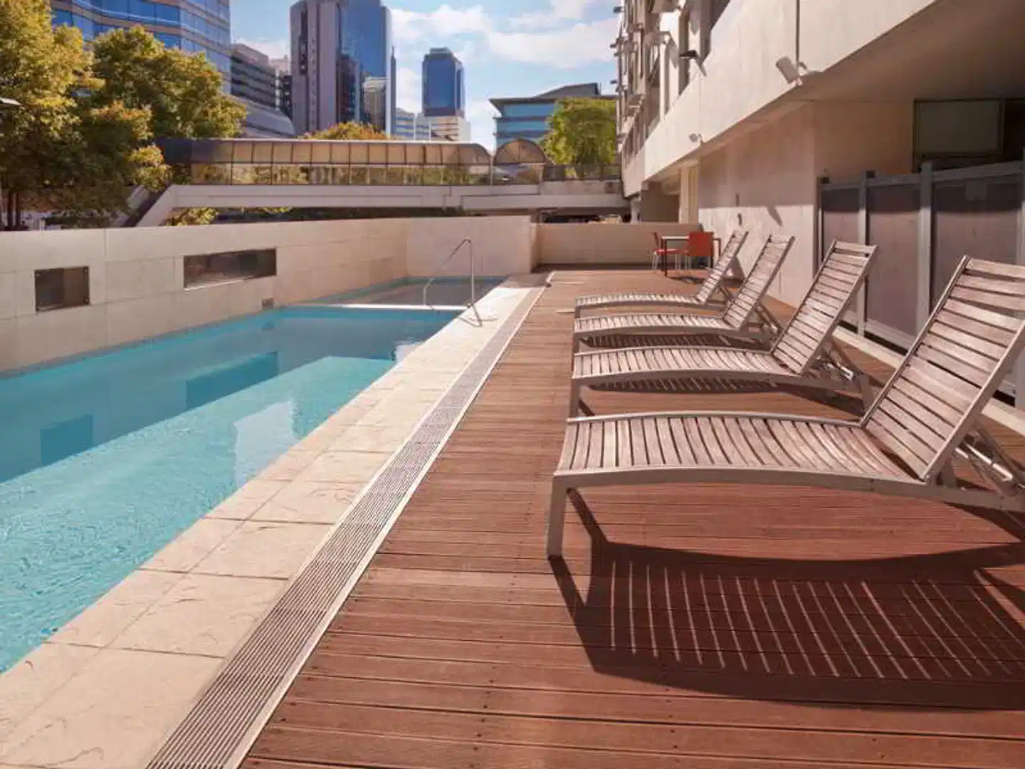 Adina Apartment Hotel Perth Pool
