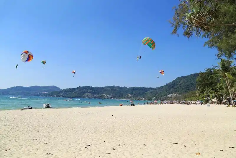 Clarian Hotel Beach Patong – Hotelfoto