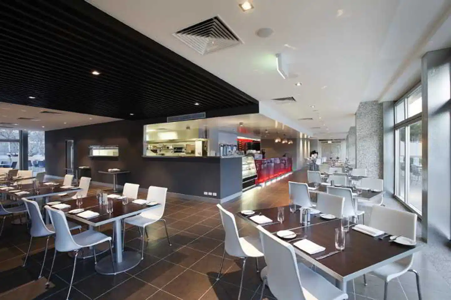 Adina Apartment Hotel Perth Restaurant