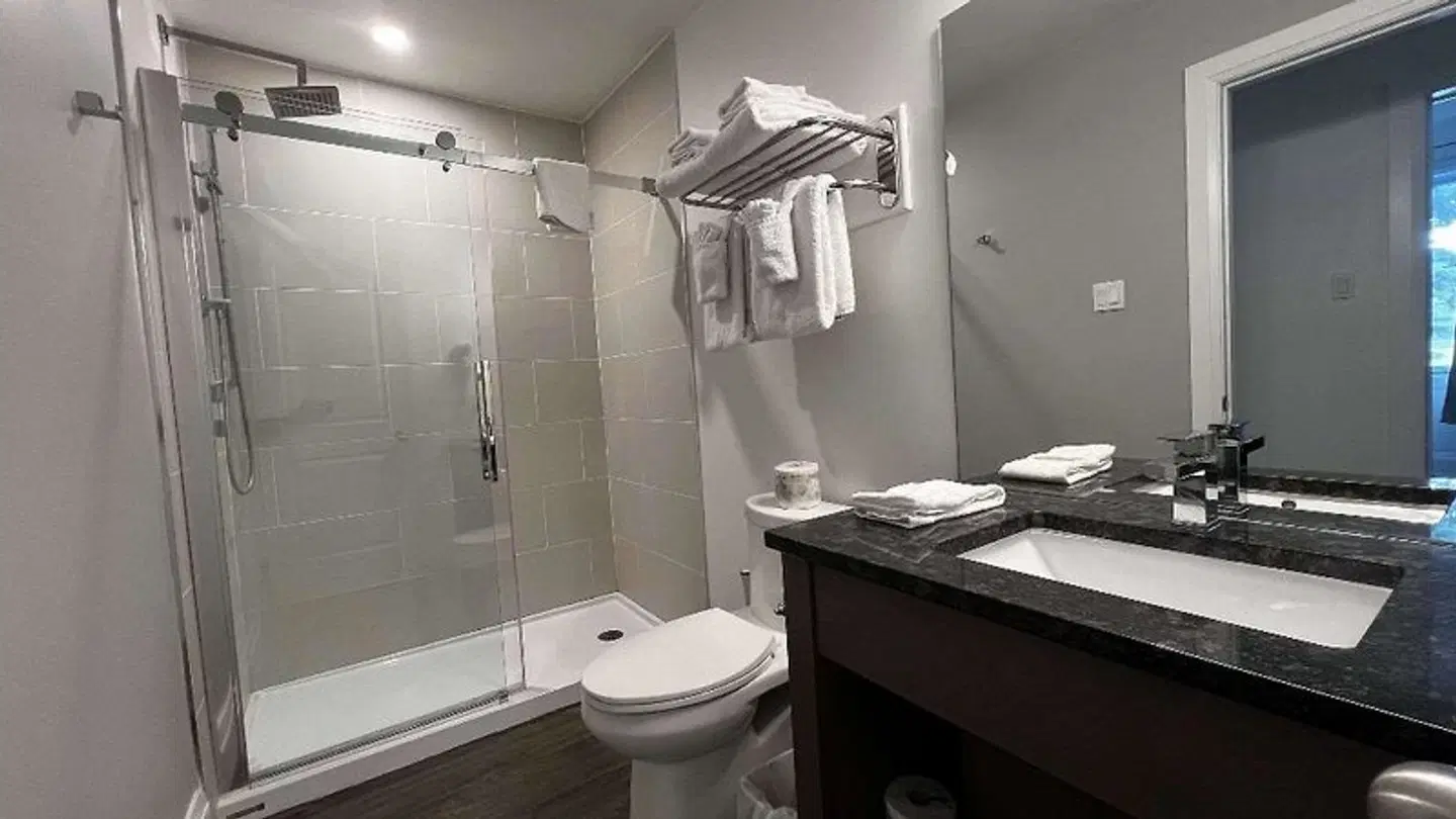 Calabogie Peaks Resort Badezimmer