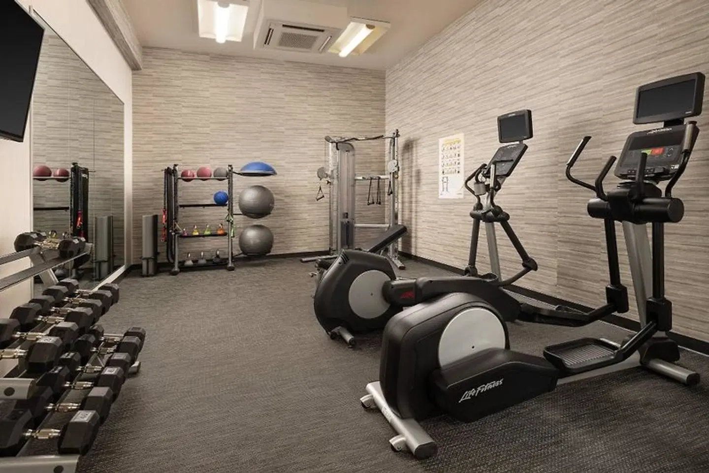 Courtyard by Marriott Phoenix Mesa SPORTS_AND_LEISURE