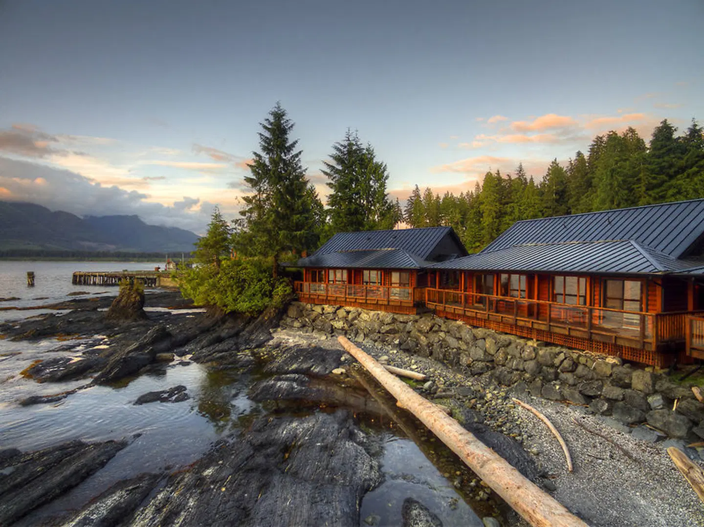 Wild Renfrew Seaside Cottages LANDSCAPE