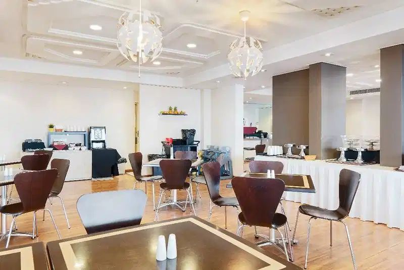 Quality Hotel Ambassador Perth – Hotelfoto
