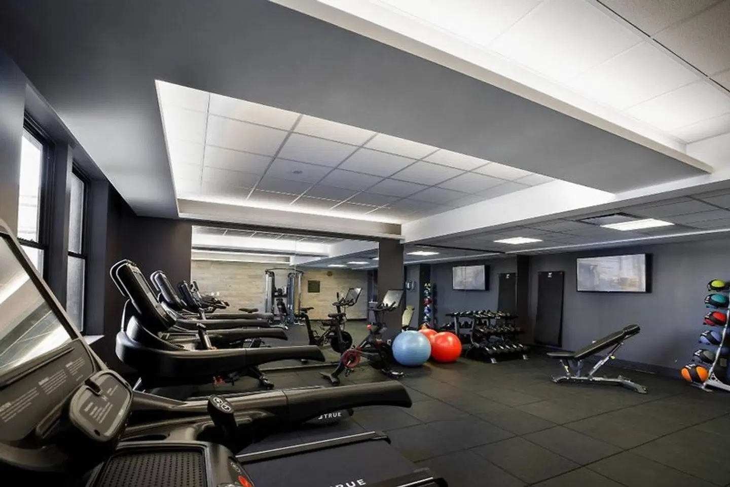 Hotel Vin, Autograph Collection SPORTS_AND_LEISURE