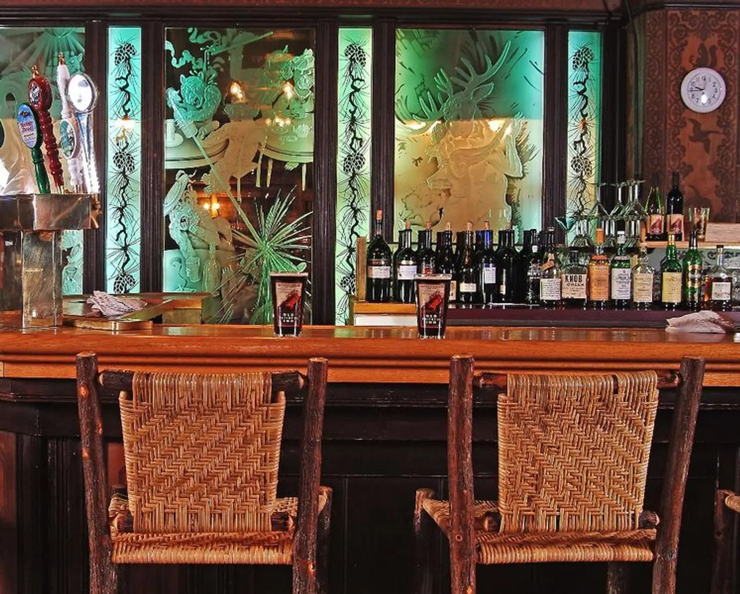 Old Faithful Inn Bar