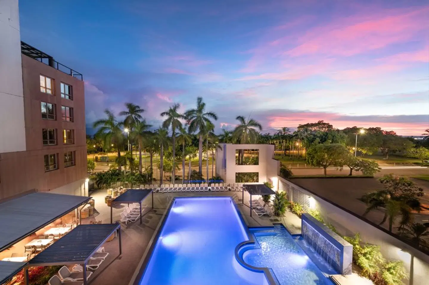 DoubleTree by Hilton Hotel Esplanade Darwin Terrasse