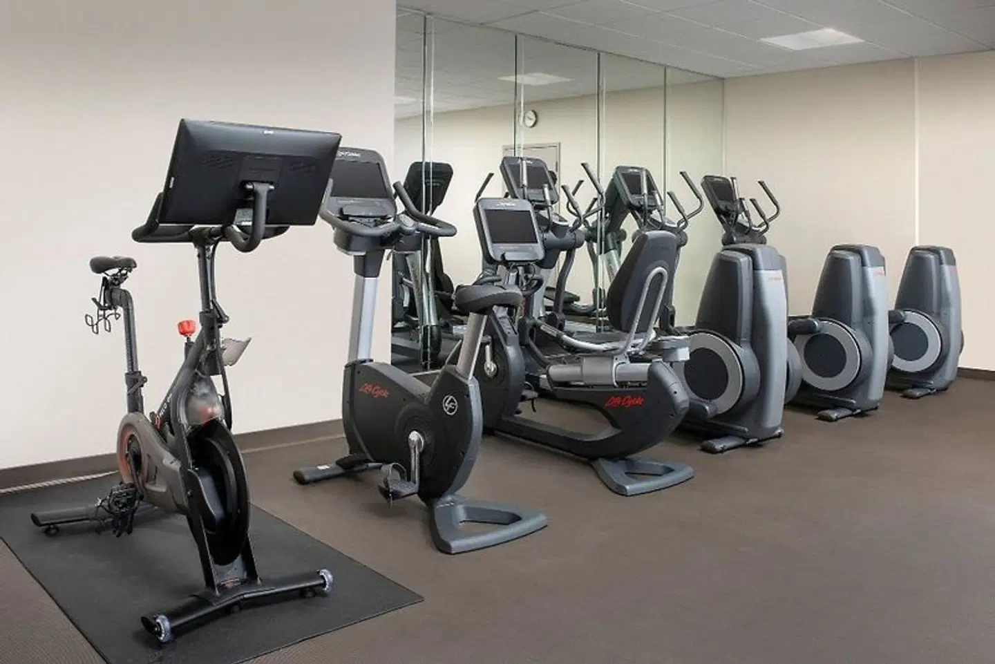 The Westin Dallas Fort Worth Airport SPORTS_AND_LEISURE