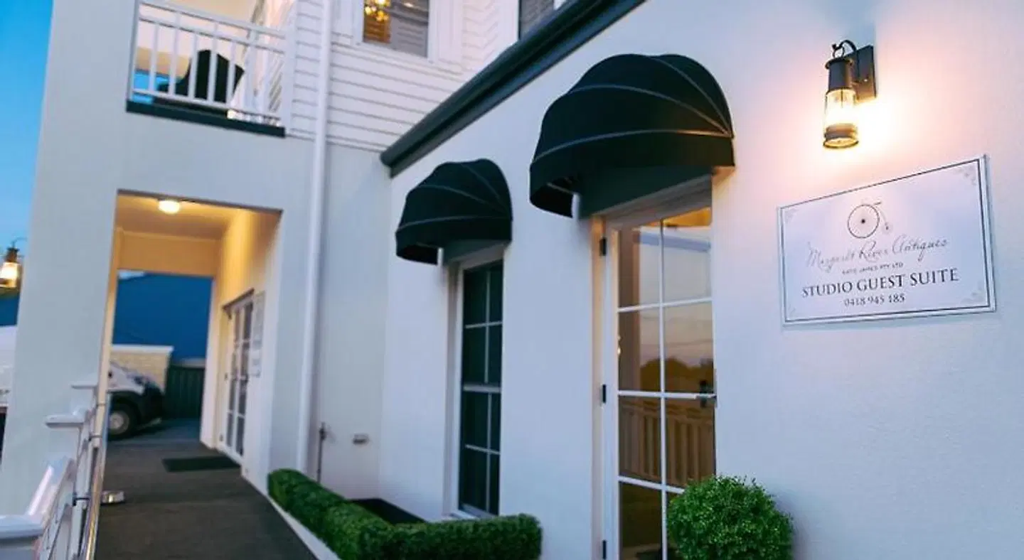 Josephines Luxury Accommodation EXTERIOR
