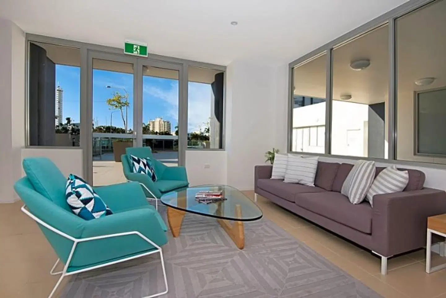 Allure Hotel & Apartments ROOM_EXAMPLE