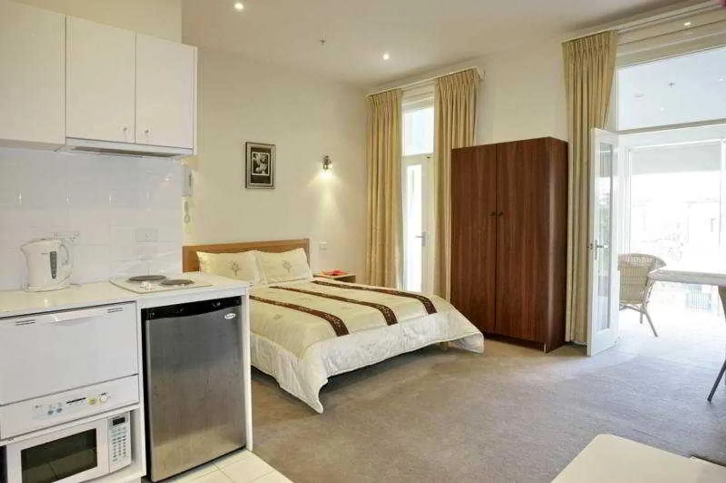 Sixty Two On Grey Serviced Apartments HEALTH_BEAUTY