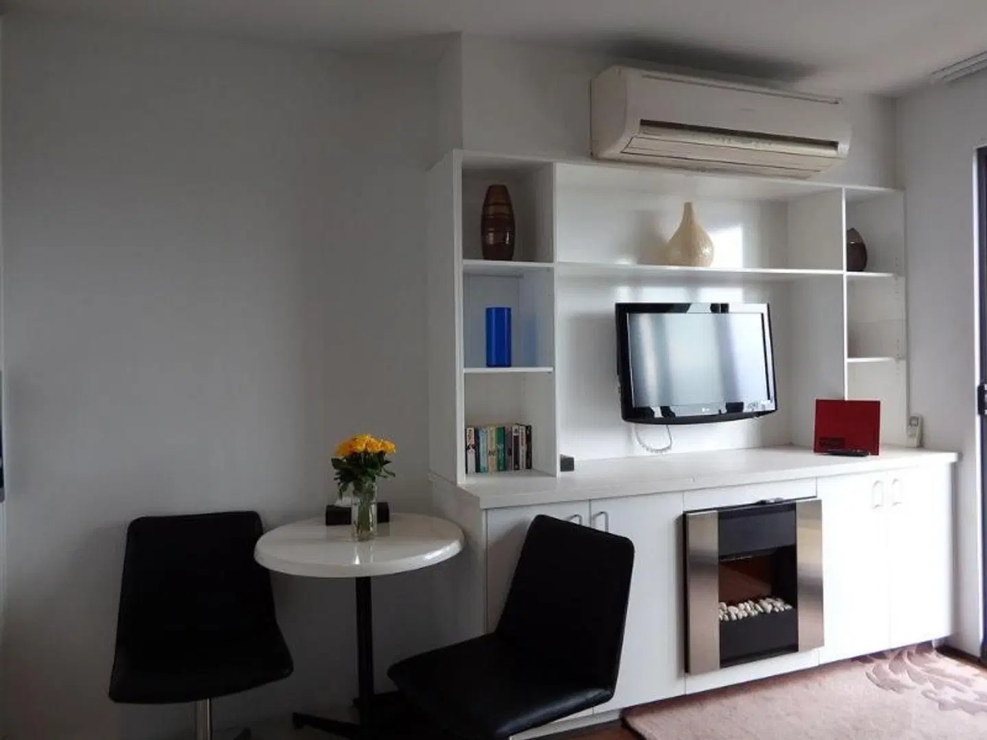 Hiigh Apartments ROOM_EXAMPLE
