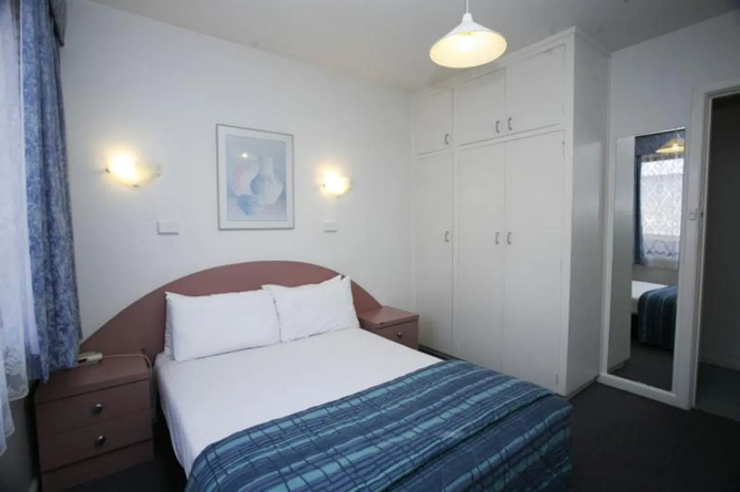 Park Squire Motor Inn and Serviced Apartments ROOM_EXAMPLE
