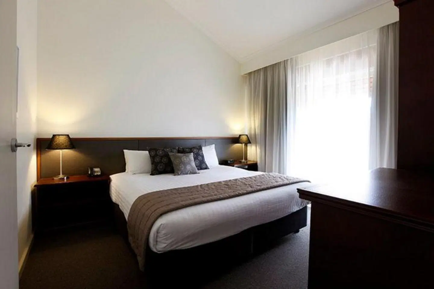 Harrigan's Irish Pub & Accommodation ROOM_EXAMPLE