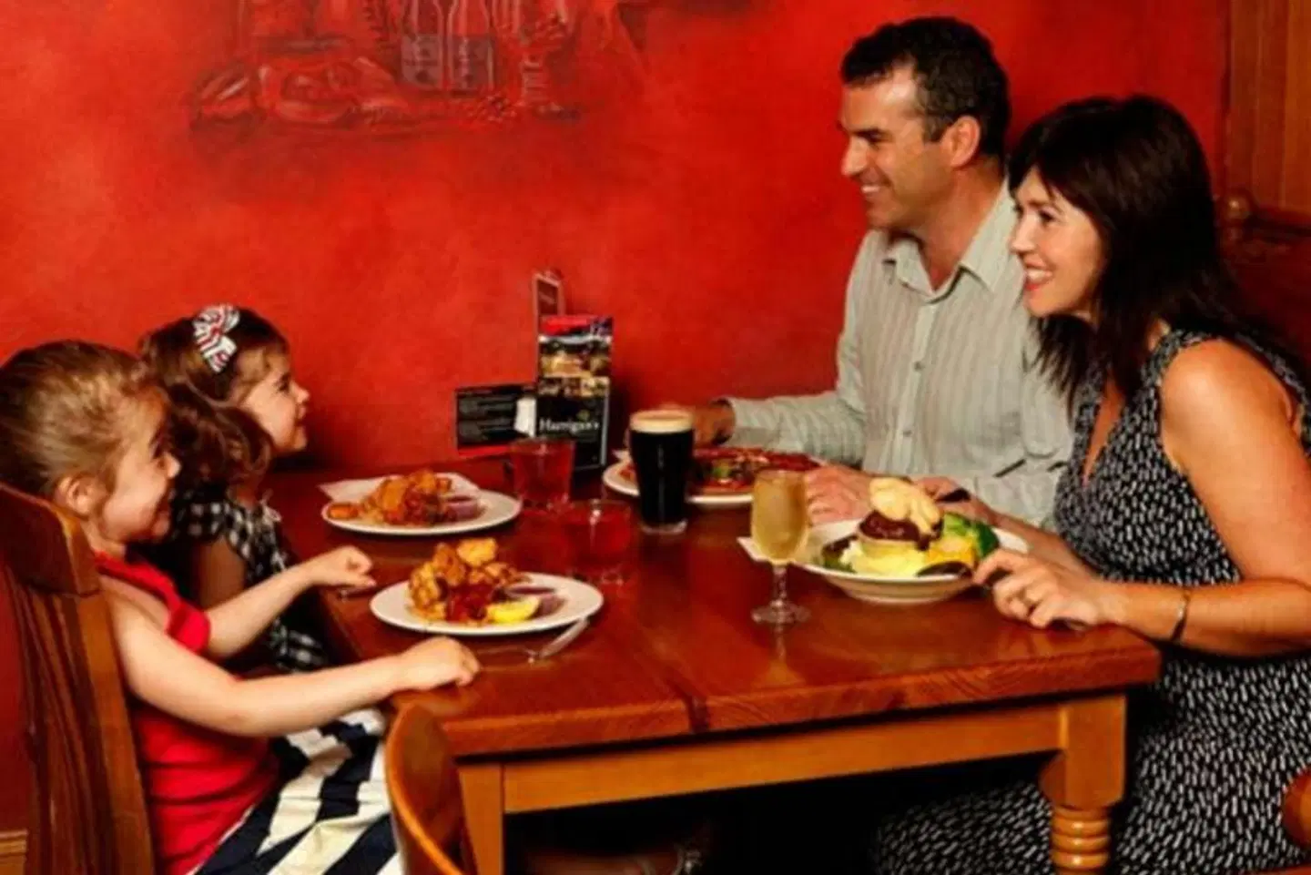 Harrigan's Irish Pub & Accommodation Restaurant