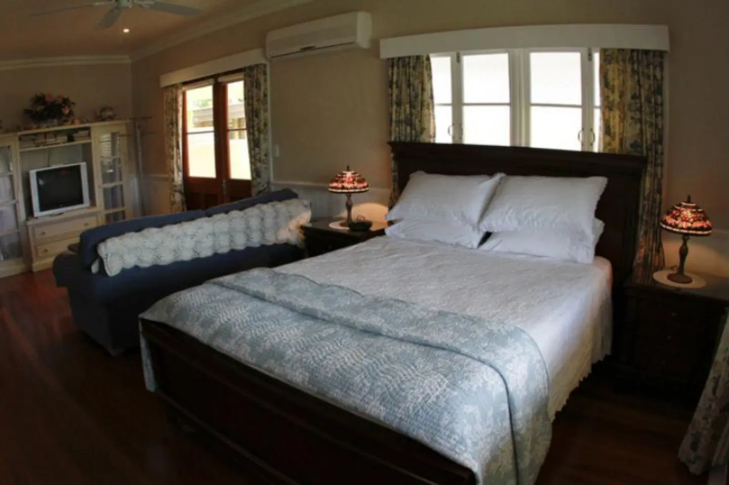 Reid's Place ROOM_EXAMPLE