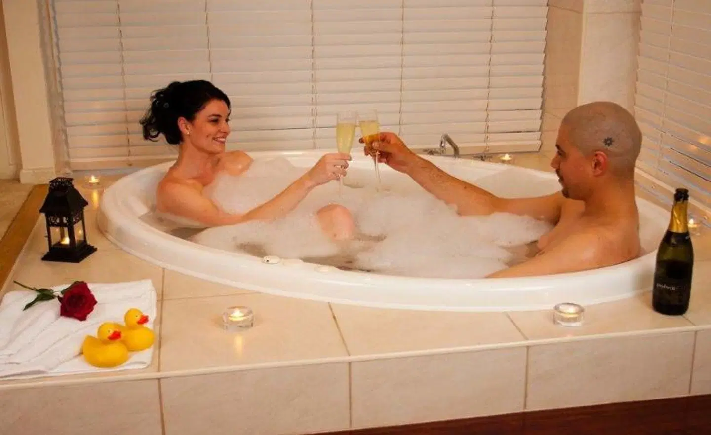 Hunchy Hideaway HEALTH_BEAUTY