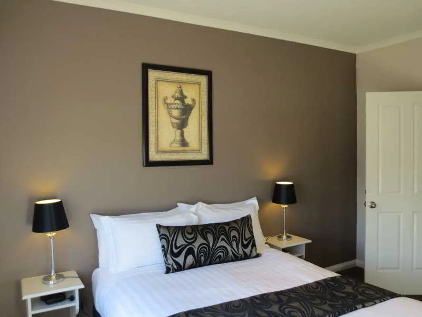 Gallery Apartments ROOM_EXAMPLE