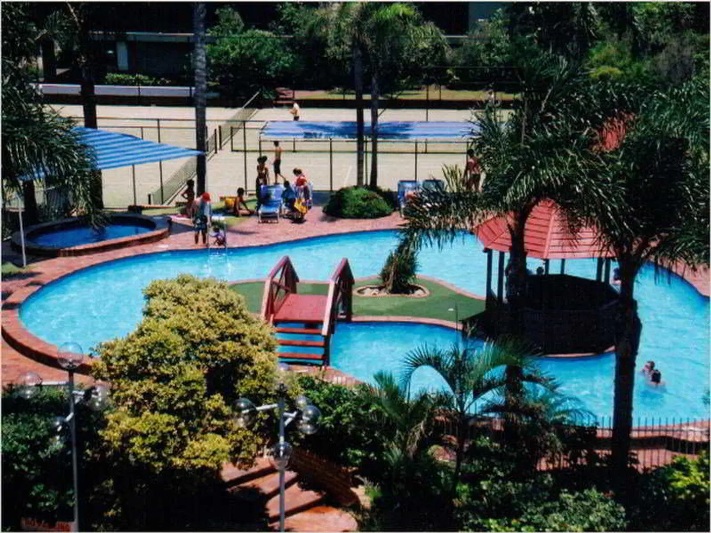 Beach Haven OUTDOOR_POOL
