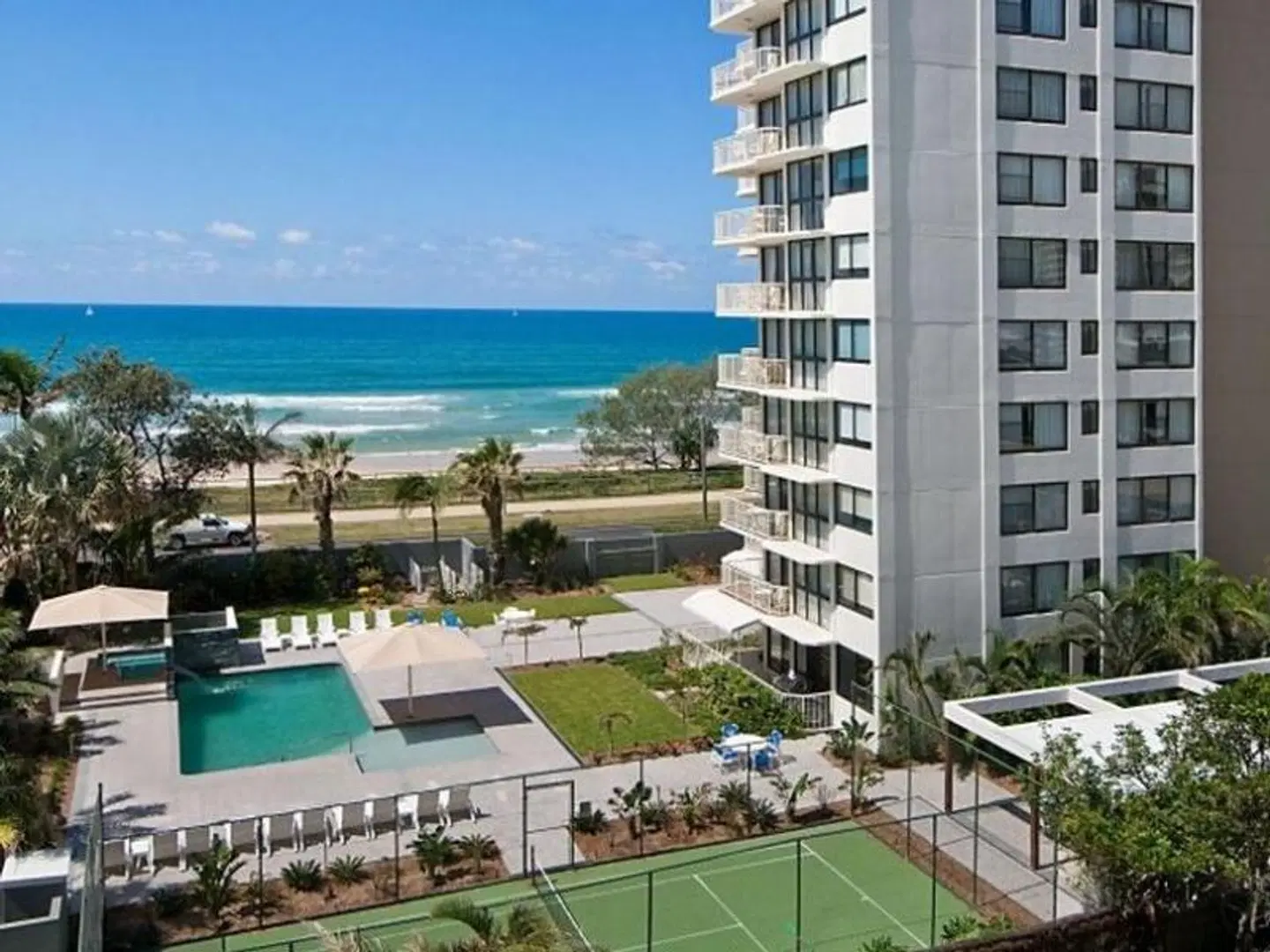 Boulevard Towers EXTERIOR