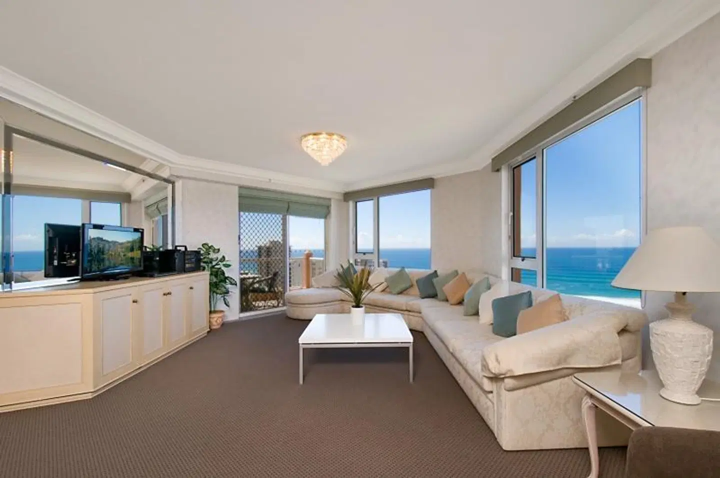 Belle Maison Apartments ROOM_EXAMPLE