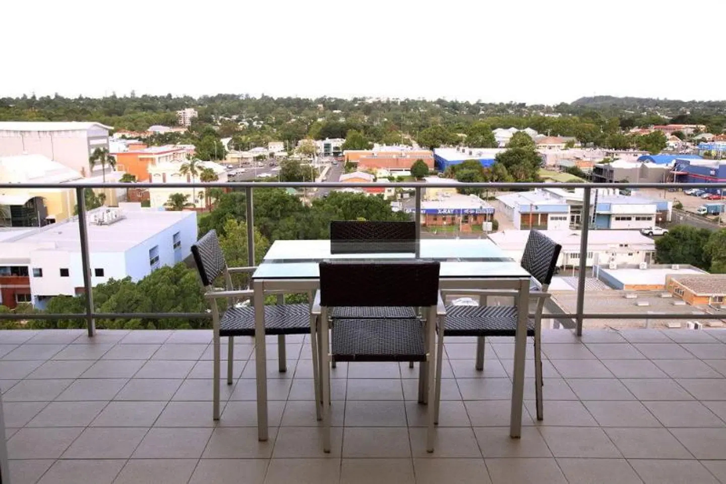 Toowoomba Central Plaza Apartment Hotel Terrasse