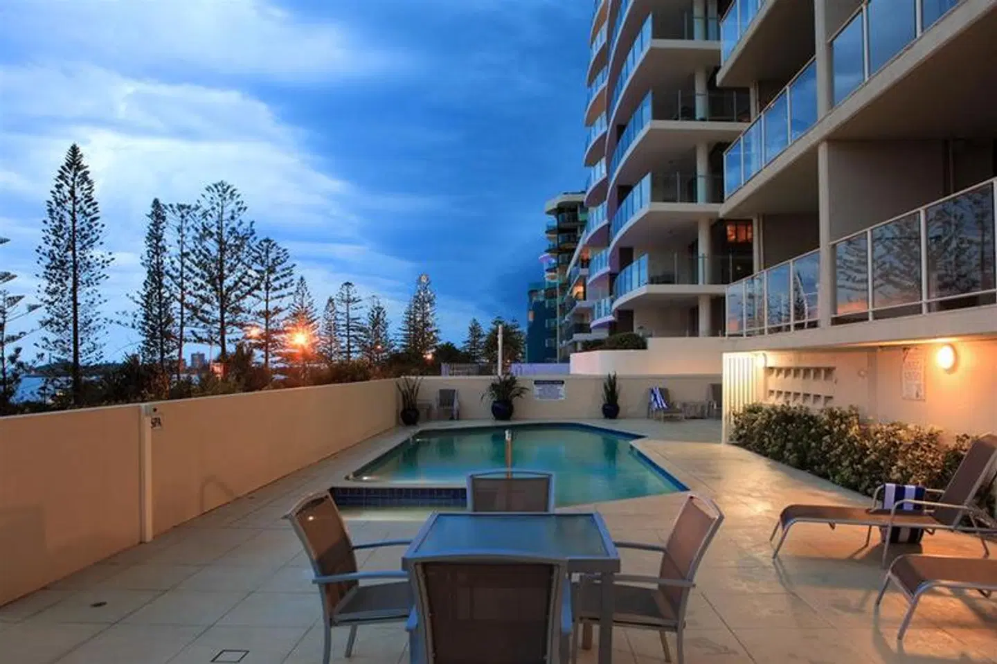Pacific Beach Resort Terrasse
