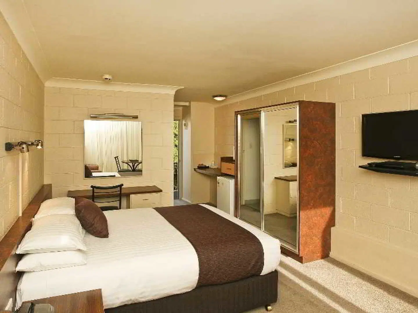 Motel 429 ROOM_EXAMPLE