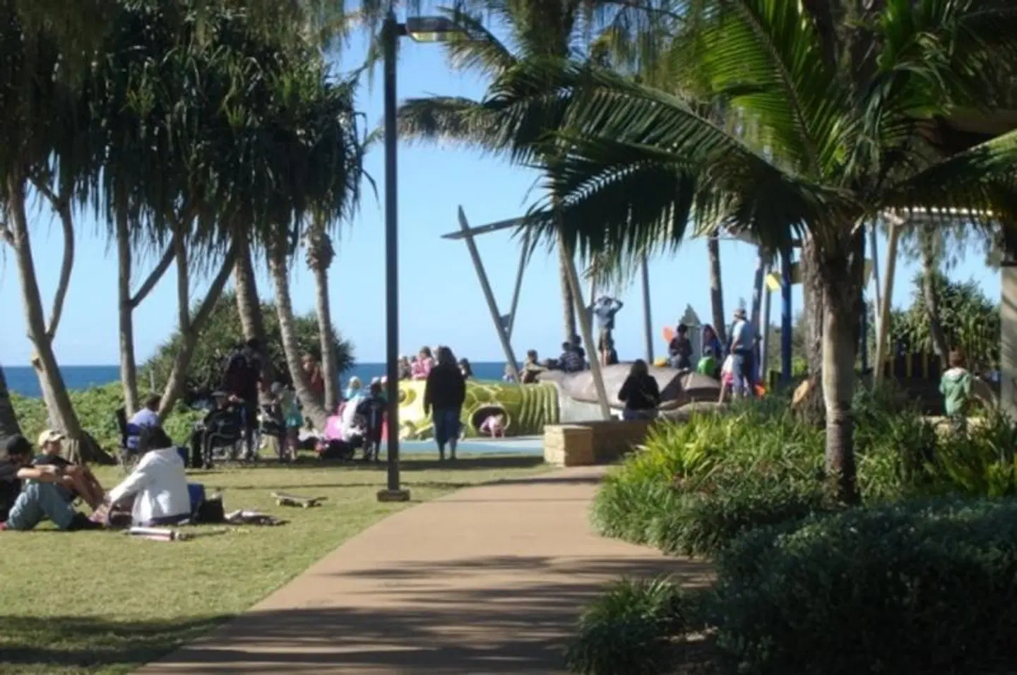Koola Beach Apartments Bargara Garten