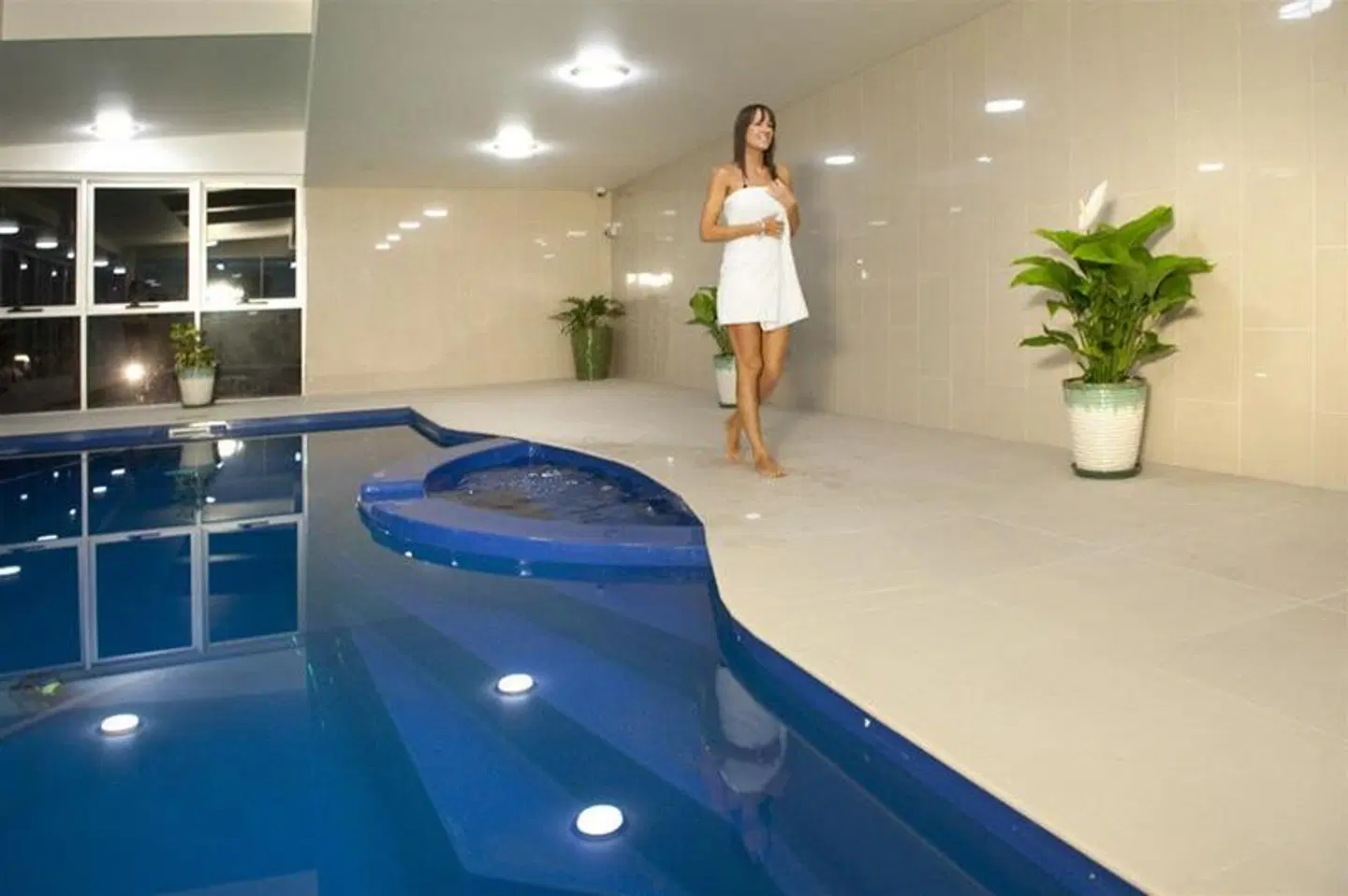 CBD Luxury Accommodation HEALTH_BEAUTY
