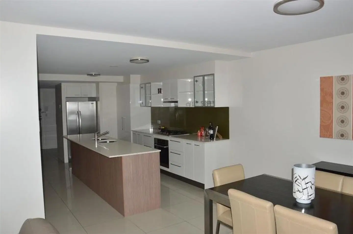 CBD Luxury Accommodation ROOM_EXAMPLE