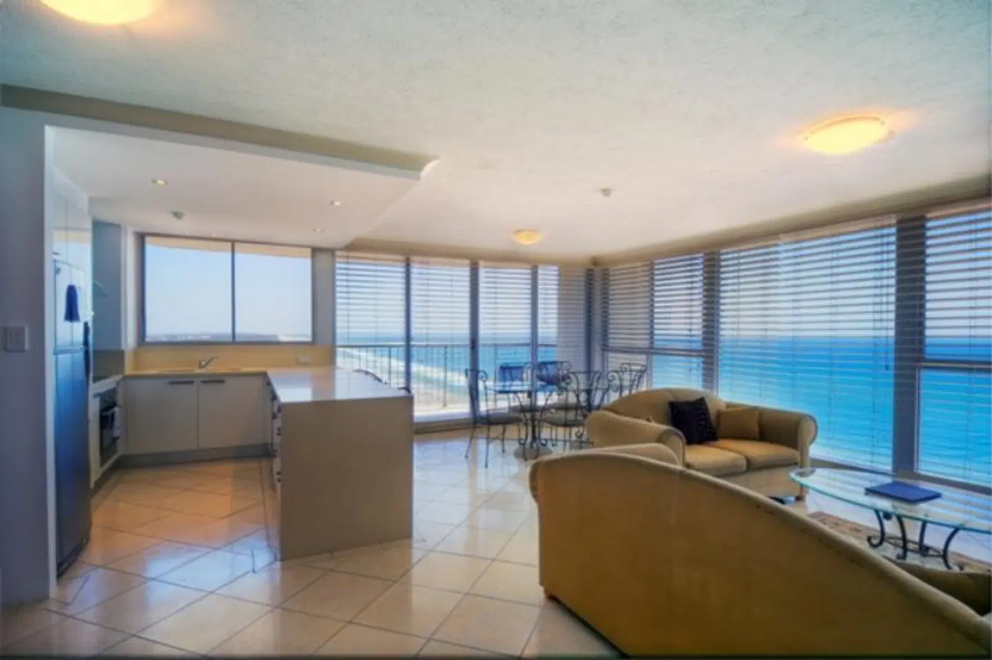 Golden Sands ROOM_EXAMPLE