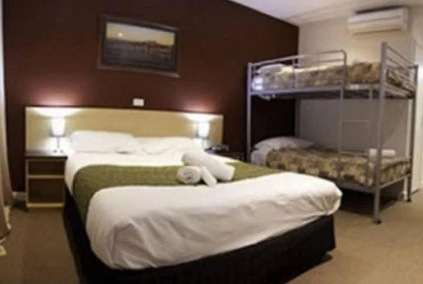 Mansfield Motel ROOM_EXAMPLE