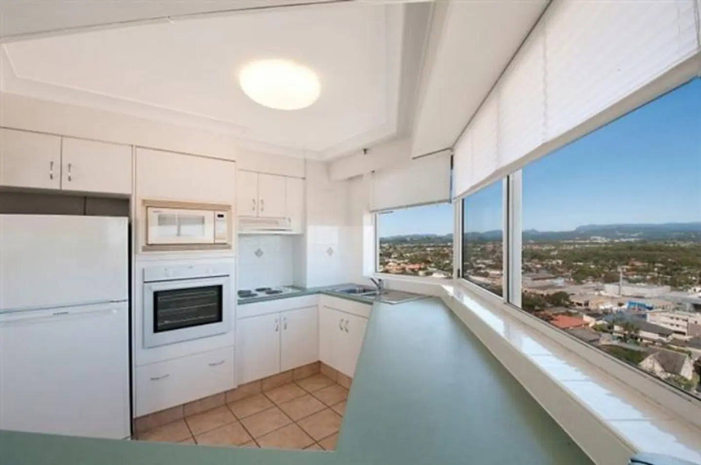 Burleigh Surf Apartments Badezimmer