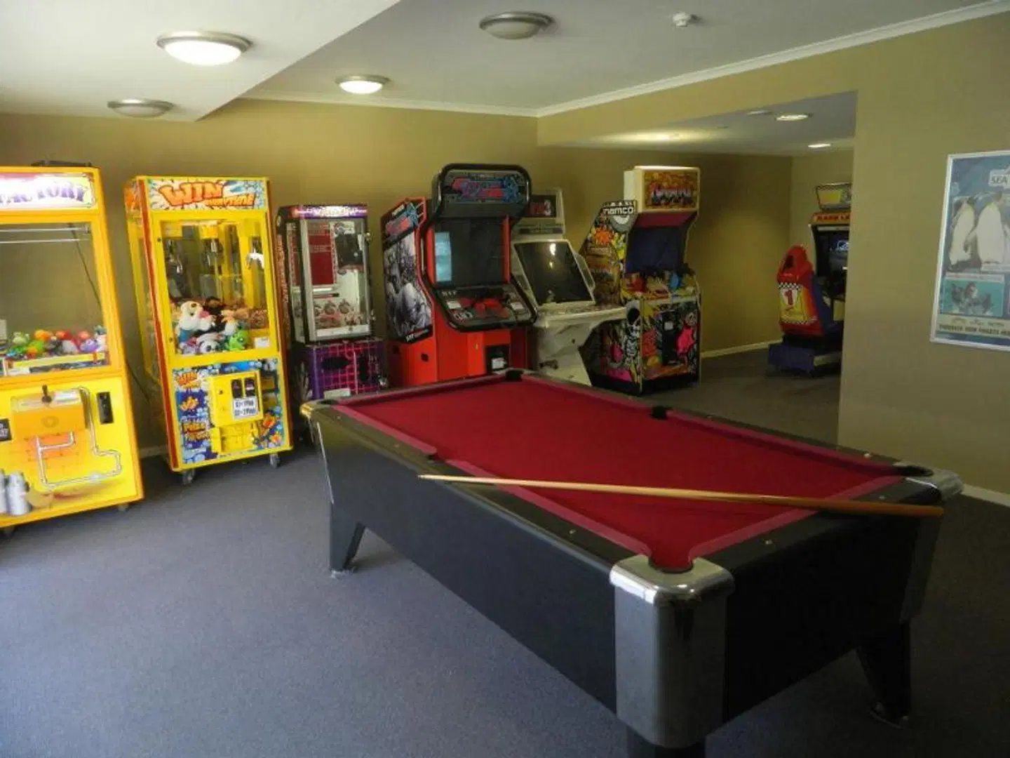 Swell Resort SPORTS_AND_LEISURE