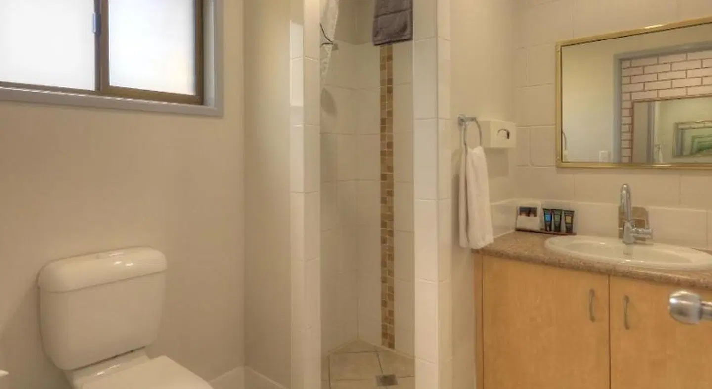 Boonah Motel Badezimmer