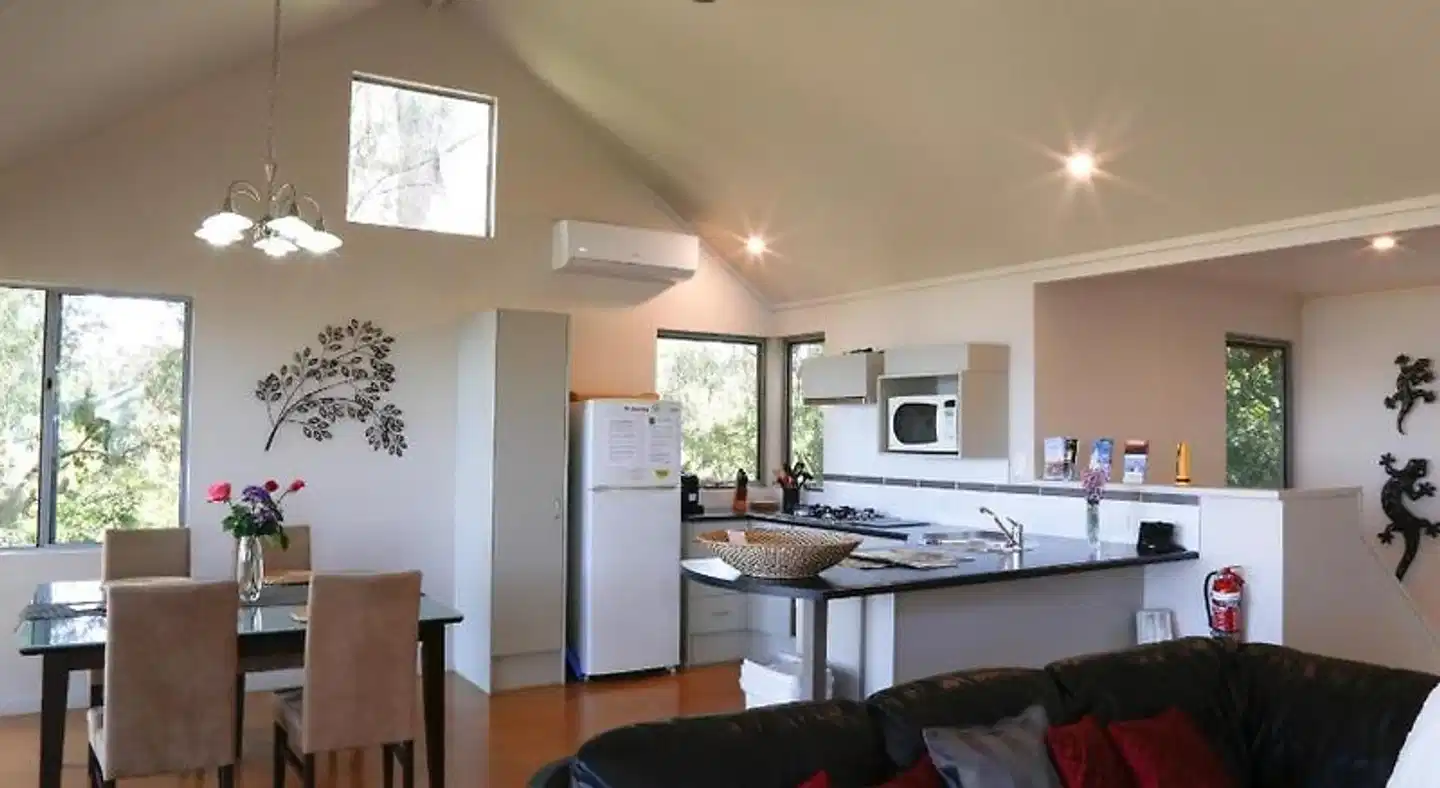 Pelicans at Denmark Wohnbeispiel