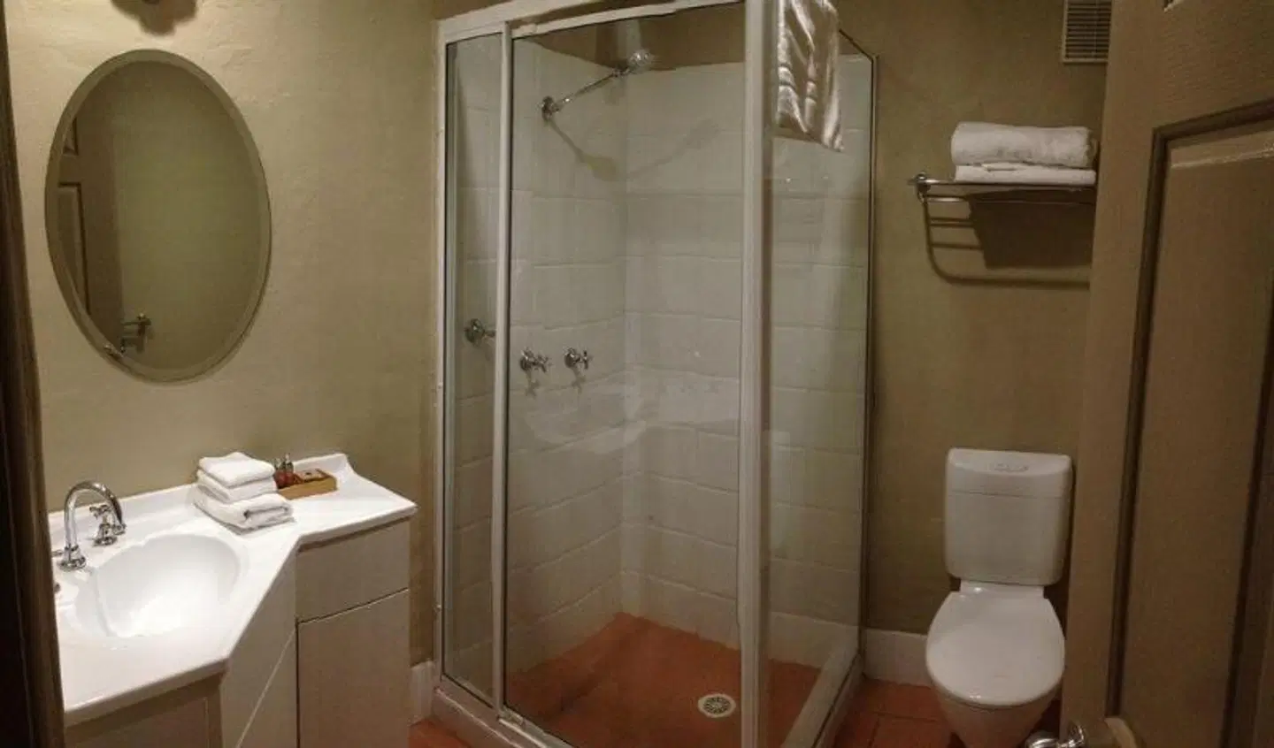 Villa Provence Badezimmer