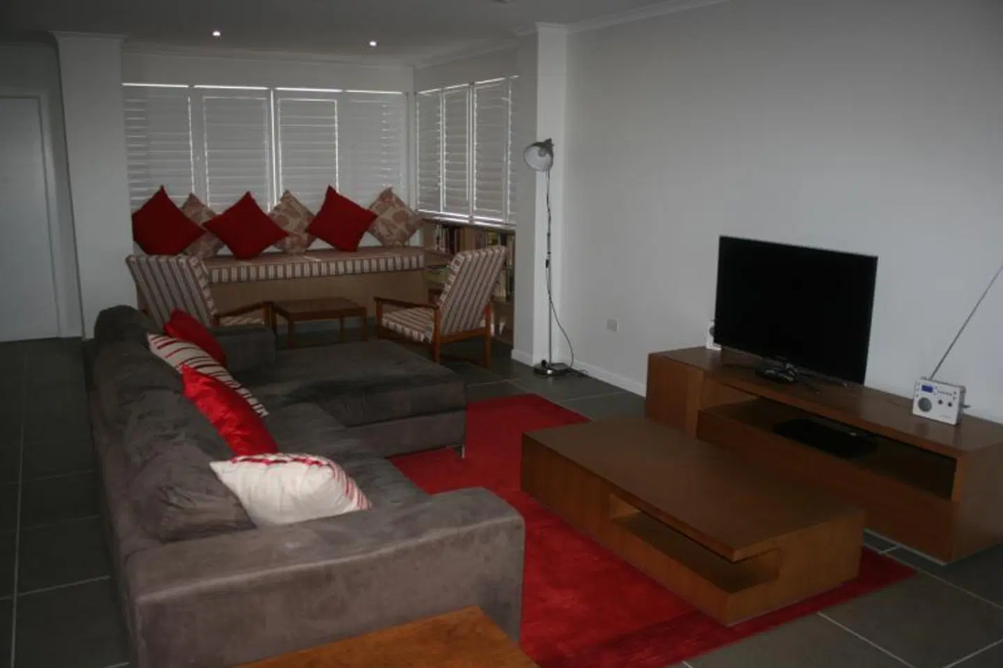 Kings Row Holiday Apartments ROOM_EXAMPLE