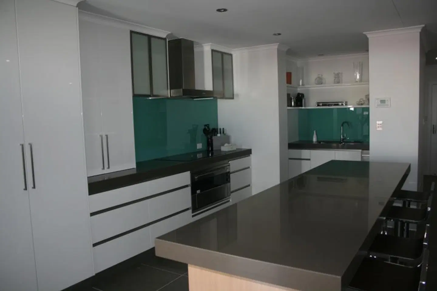 Kings Row Holiday Apartments ROOM_EXAMPLE