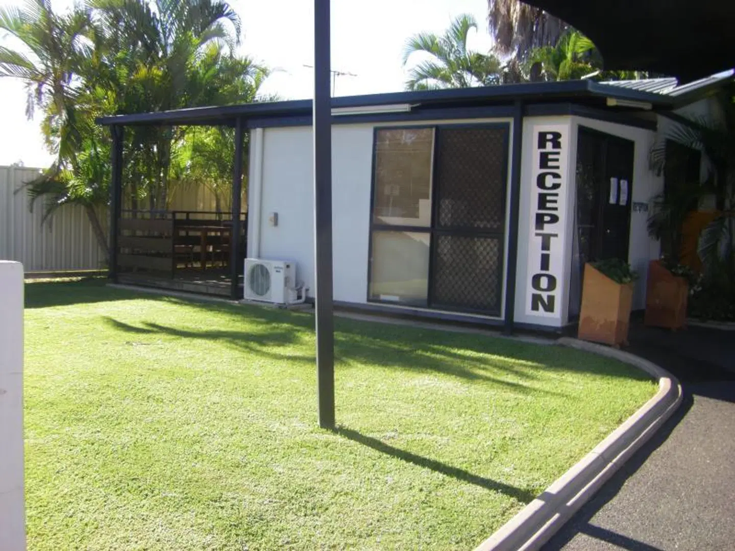 Emerald Motel Apartments SPORTS_AND_LEISURE