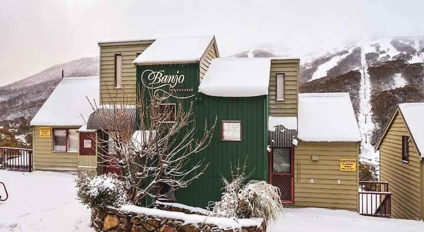 Banjo Townhouses 1 EXTERIOR