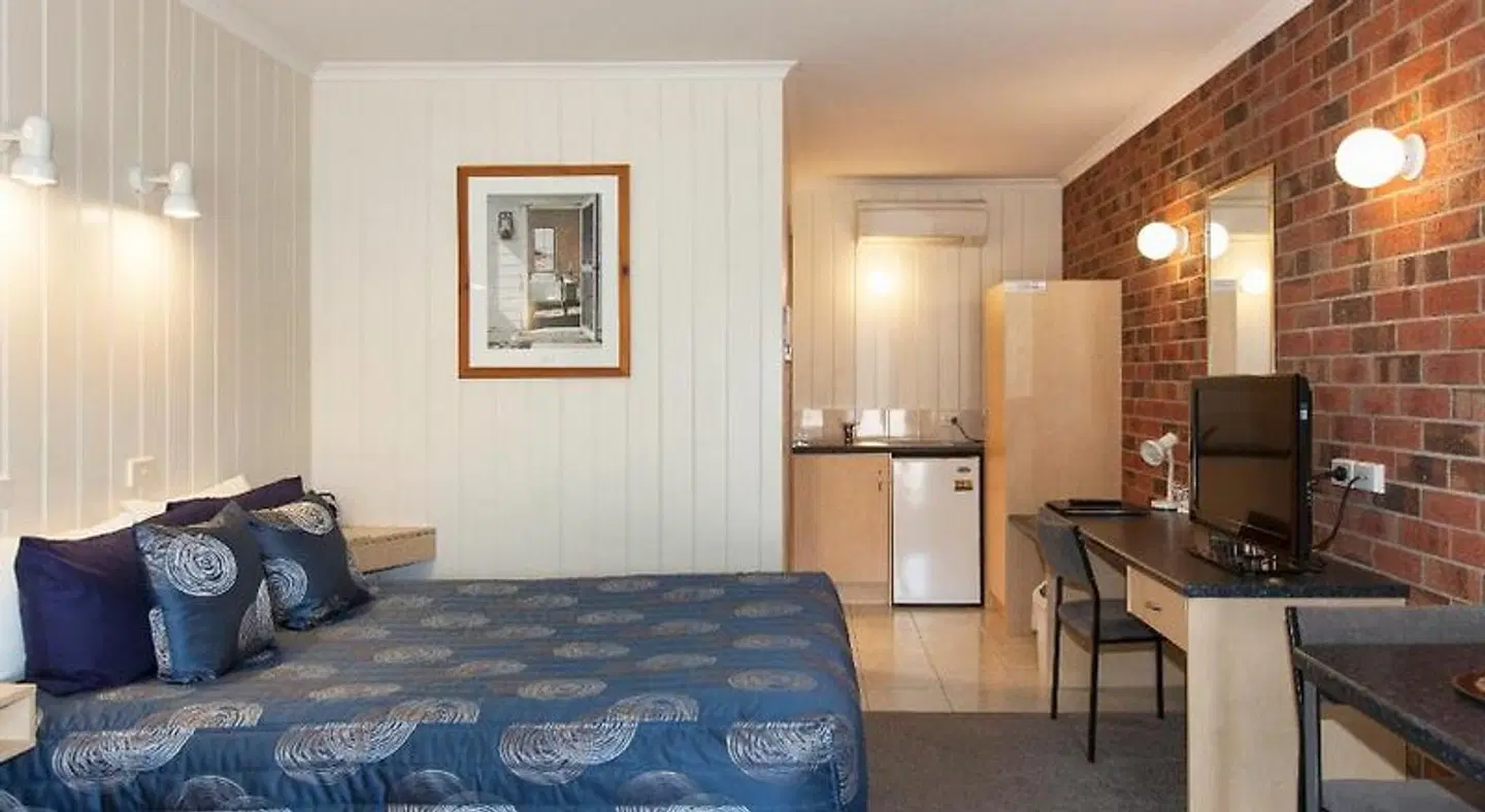 Ararat Motor Inn ROOM_EXAMPLE