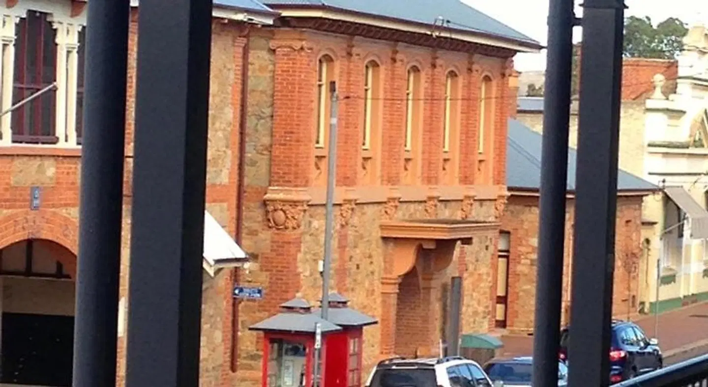 The York Palace Hotel EXTERIOR
