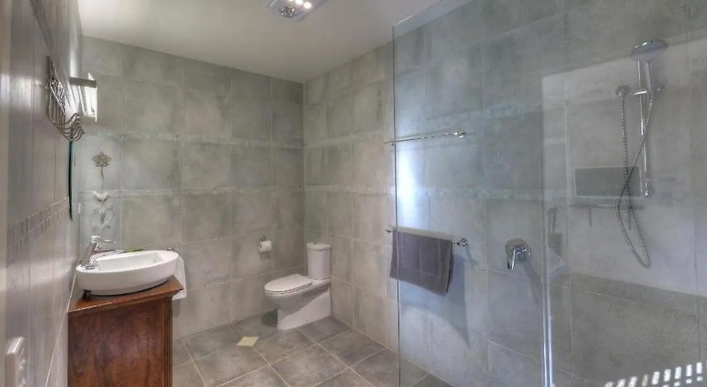 Bridle Guesthouse Badezimmer