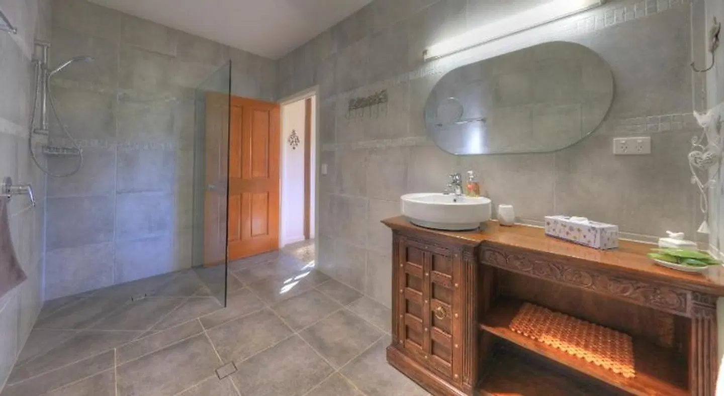 Bridle Guesthouse Badezimmer