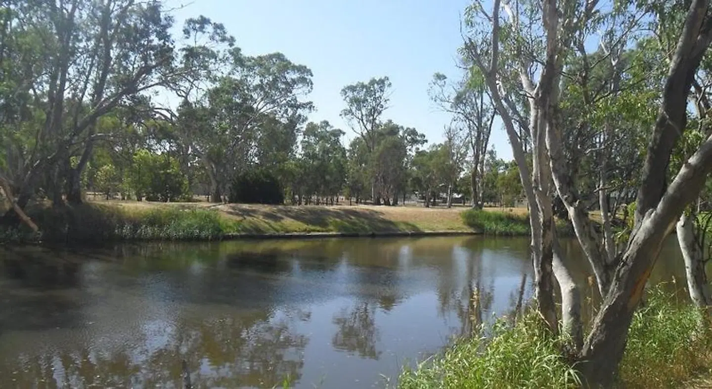 Motel Dimboola LANDSCAPE
