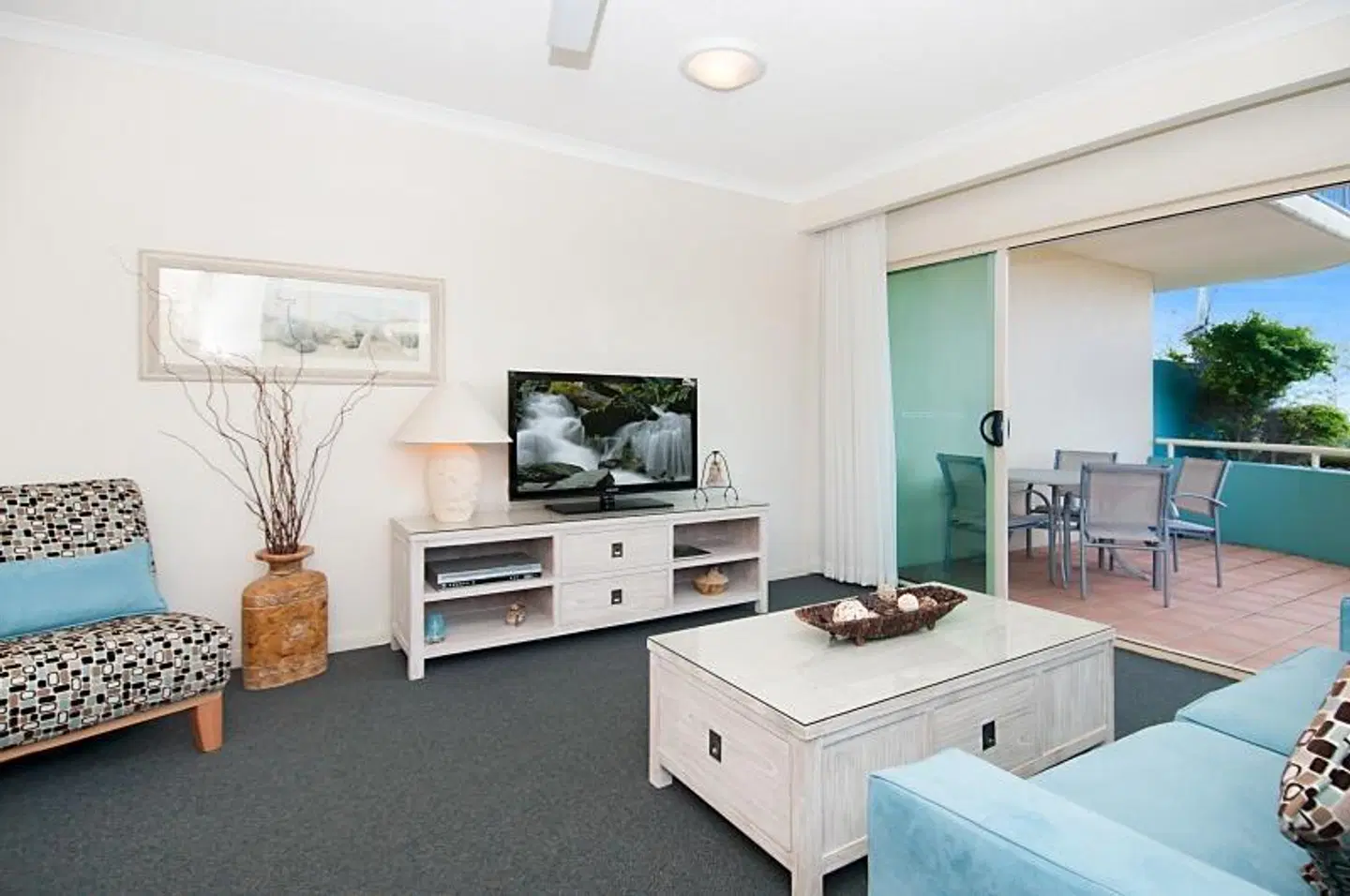 Alex Seaside Resort ROOM_EXAMPLE