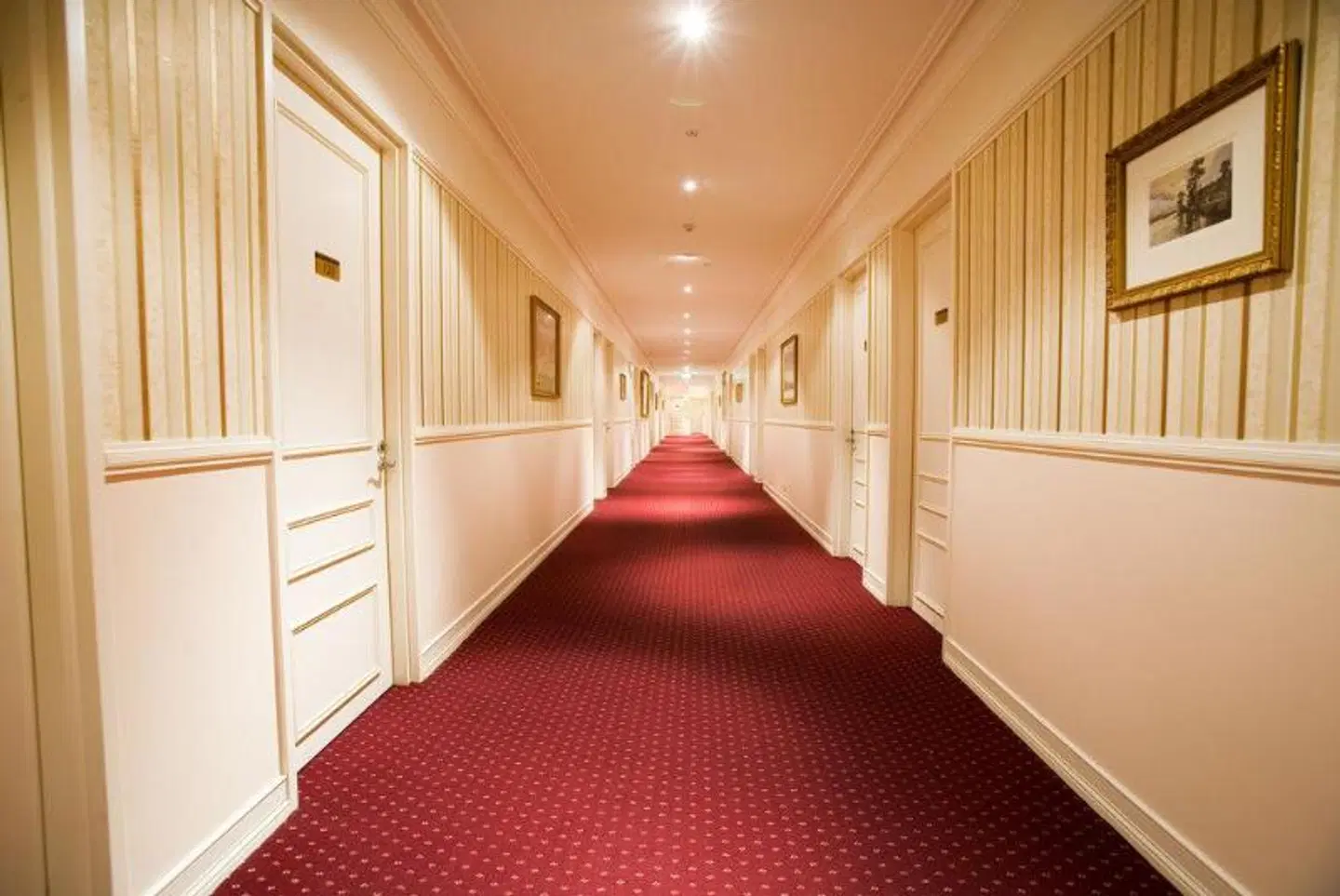 Redearth Boutique Hotel ROOM_EXAMPLE