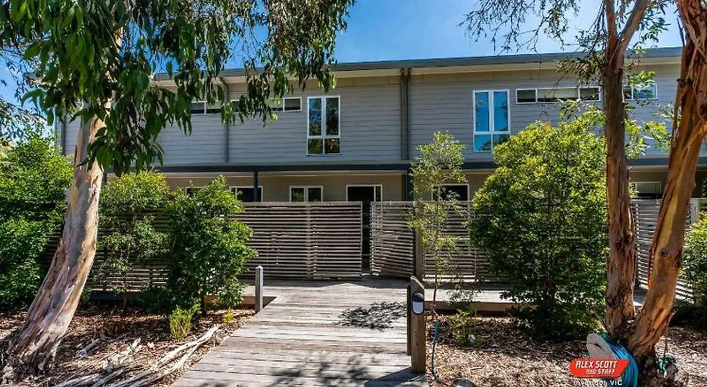 Broadbeach Inverloch Resort EXTERIOR