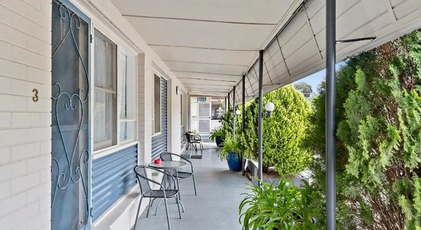 Wattle Grove Motel Maryborough Terrasse